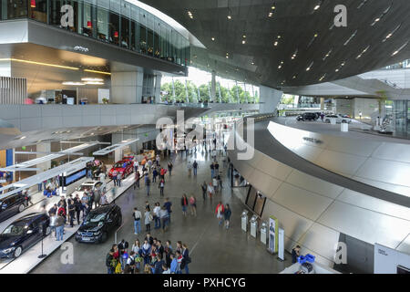 BMW-Welt, Auslieferungs- und Erlebniszentrum, München, Bayern, Deutschland, Europa, BMW World, BMW-Welt centre d'expérience et de livraison, Munich, Bavari Banque D'Images