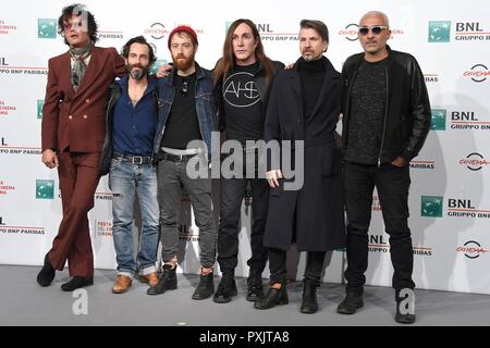 Rome, Italie. 23 Oct, 2018. Cinéma Roma Fest 2018. Festival du Film de Rome. Photocall du film nous sommes Afterhours. Dans l'image : Afterhours : Crédit Photo Agency indépendante/Alamy Live News Banque D'Images