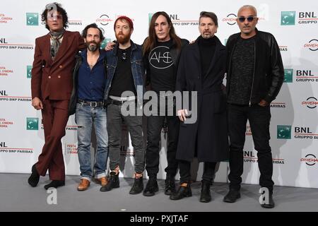 Rome, Italie. 23 Oct, 2018. Cinéma Roma Fest 2018. Festival du Film de Rome. Photocall du film nous sommes Afterhours. Dans l'image : Afterhours : Crédit Photo Agency indépendante/Alamy Live News Banque D'Images