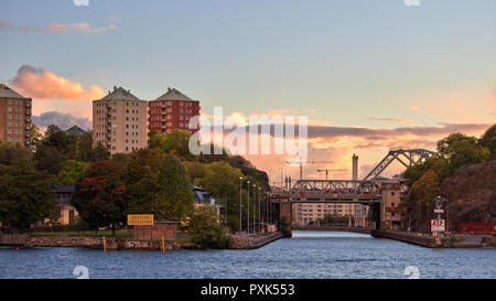 Vue sur le pont de Danvik dans le sud de Stockholm, Suède Banque D'Images