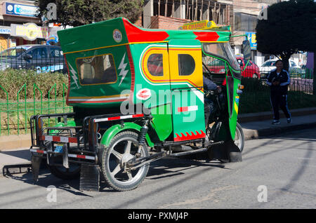 Tuk-tuk à Puno, Pérou Banque D'Images