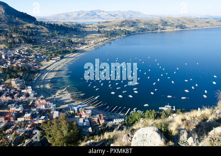 Le lac Titicaca, Copacabana, Bolivie Banque D'Images