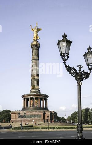 Deutschland, Berlin, Europa, Hauptstadt, Stadt, Sehenswuerdigkeit, Stadtteil Berlin-Tiergarten, Grosser Stern, Siegessaeule, Détail, Siegesgoettin Vic Banque D'Images