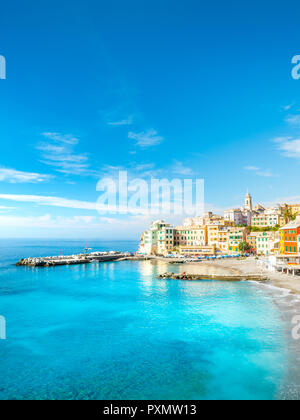 Avis de Bogliasco. Bogliasco est un ancien village de pêche en Italie, Gênes, Ligurie. Banque D'Images