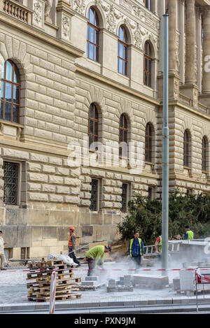 Musée National, dernière réparation avant l'ouverture, 22.10.2018 (CTK Photo / Petr Salek) Banque D'Images