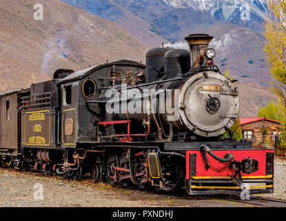 Vieille Patagonian Express La Trochita, train à vapeur, la gare de Nahuel Pan, la Province de Chubut, en Patagonie, Argentine Banque D'Images