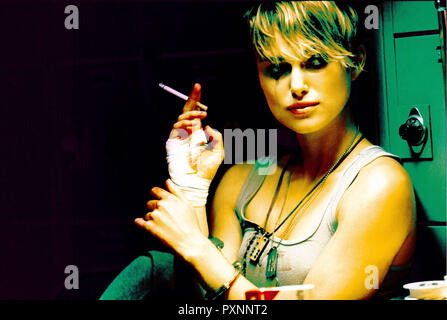 Domino : vivre vite, mourir jeune, 2005 Regie : Tony Scott, Domino (Keira Knightley) Banque D'Images