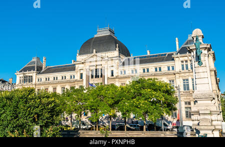 Dans le bâtiment de l'Université de Lyon, France Banque D'Images