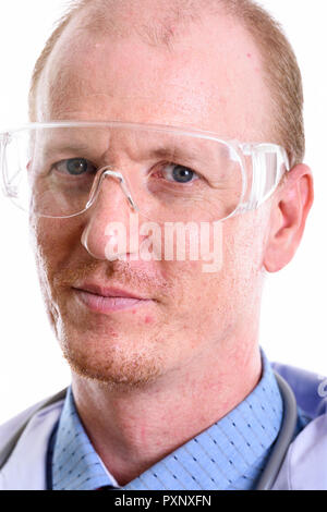 Visage de l'homme médecin portant des lunettes Banque D'Images