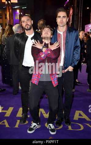 Matt Willis, James Bourne et Charlie Simpson de Busted participant à la Bohemian Rhapsody Première mondiale tenue à l'Aréna de l'ETI, Wembley, Londres. Banque D'Images