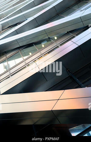 Heron Tower / 110 Bishopsgate skyscraper abstract, Bishopsgate. Londres, Angleterre Banque D'Images