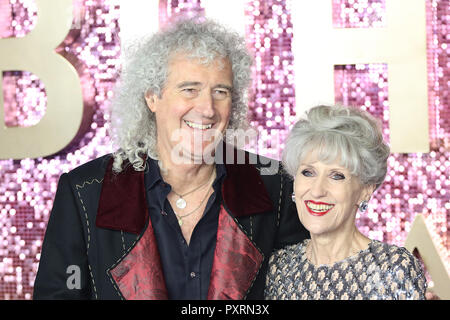 Londres, Royaume-Uni. 23 octobre, 2018. Brian May, Anita Dobson, Bohemian Rhapsody - Première mondiale, SSE Arena, Wembley, Londres, Royaume-Uni, 23 octobre 2018, photo de Richard Goldschmidt : Riche de crédit Gold/Alamy Live News Banque D'Images