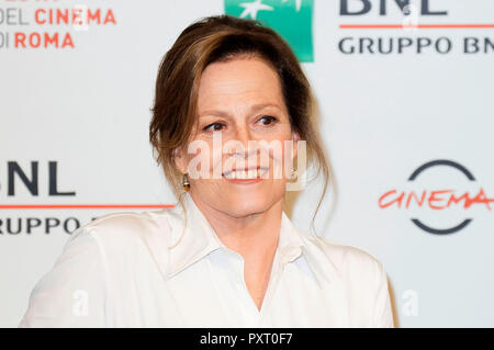 Rome, Italie. 24 octobre, 2018. Rome, Italie. 24 Oct 2018. Sigourney Weaver assiste à un photocall au 13ème Festival du Film de Rome à l'Auditorium Parco della Musica, le 24 octobre 2018 à Rome, Italie. Credit : Geisler-Fotopress GmbH/Alamy Live News Banque D'Images