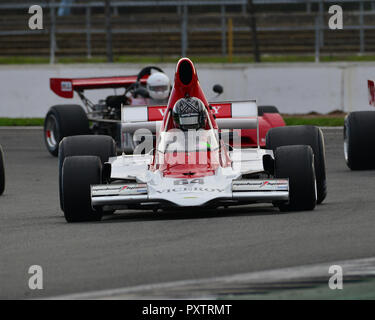 Michael Lyons, Lola T400, Derek Bell trophée, la Formule Atlantique, Formule 2, Formule 5000, HSCC Silverstone, finale, Silverstone, octobre 2018, voitures, Cla Banque D'Images