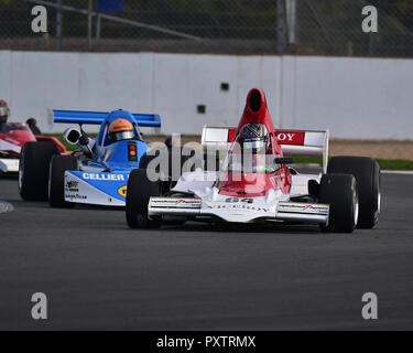 Michael Lyons, Lola T400, Derek Bell trophée, la Formule Atlantique, Formule 2, Formule 5000, HSCC Silverstone, finale, Silverstone, octobre 2018, voitures, Cla Banque D'Images