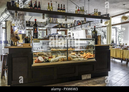 Restaurant SELVA DELLE TORRI bei San Gimignano, Toscane, Italie (www.allover.cc/TPH) Banque D'Images