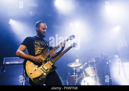 Danemark, copenhague - Octobre 22, 2018. Le groupe de metal américain avenir Usses effectue un concert live à l'hôtel Cecil à Copenhague. (Photo crédit : Gonzales Photo - Peter Troest). Banque D'Images