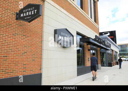 Les boutiques et restaurants du district de Detroit de marché sur l'avenue Woodward, dans le Michigan, USA Banque D'Images