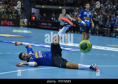 Essen, Allemagne. 24 Oct, 2018. 24 octobre 2018, l'Allemagne, Wetzlar : Handball : Championnat européen de qualification, Allemagne - Israël, 2e tour de qualification, Groupe 1, 1ème journée de l'Arène Rittal. Segal rouge d'Israël en action. Credit : Silas Stein/dpa/Alamy Live News Banque D'Images