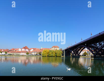 Maribor (Marburg an der Drau) : rivière Drava, pont principal plus Glavni, Vieille Ville, Quartier Carême, Cathédrale de , Stajerska (Styrie), Slovénie Banque D'Images