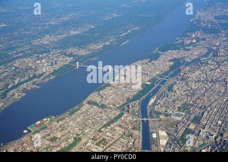 Vue aérienne du pont George Washington sur le fleuve Hudson entre New York et du New Jersey Banque D'Images
