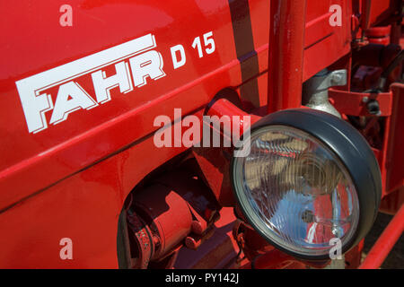 Close-up of red oldtimer tracteur Fahr D15 diesel Banque D'Images