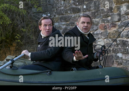 Johnny English, frappe à nouveau est d'une prochaine action espion britannique comédie film réalisé par David Kerr. C'est une suite à la 2011 film Johnny English, le retour et la troisième tranche de la série Johnny English. Le scénario du film a été écrit par William Davies et produit par Rowan Atkinson, qui reprend son rôle comme le personnage titre. Cette photo est pour un usage éditorial uniquement et est l'auteur de la société film et/ou le photographe attribué par le film ou la société de production et ne peut être reproduite que par des publications dans le cadre de la promotion du film ci-dessus. Un Obligatoire C Banque D'Images