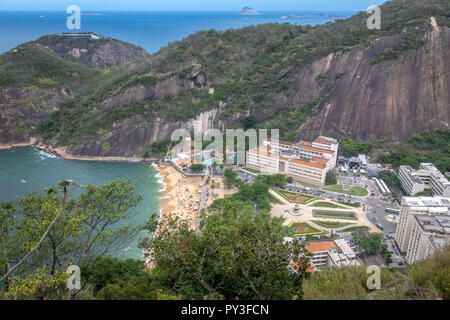 Vue aérienne de la plage de Praia Vermelha Urca Mountain - Rio de Janeiro, Brésil Banque D'Images