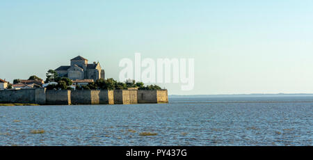 Talmont sur Gironde avec vue sur la mer, Charente Maritime, France, Nouvelle-Aquitaine Banque D'Images