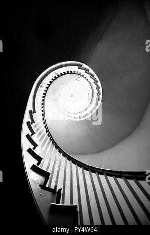 Escalier en spirale, escalier en spirale, escalier en spirale, escalier en colimaçon, escalier escalier Spirale, résumé, noir et blanc, en colimaçon, Banque D'Images