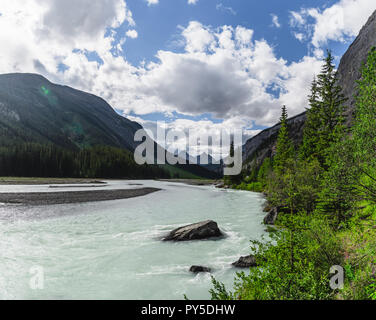 Paysage spectaculaire le long de la promenade des Glaciers, Canada Banque D'Images