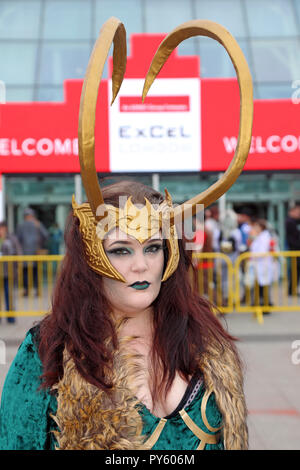 Londres, Royaume-Uni. 26 octobre 2018. Les participants habillés à la première journée de MCM London Comic Con à Excel, Londres, UK - 26 Oct 2018 Crédit : Paul Brown/Alamy Live News Banque D'Images