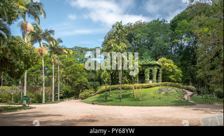 Frère Leandro do Sacramento mémorial en l'honneur du premier directeur du Jardim Botanico Botanical Garden - Rio de Janeiro, Brésil Banque D'Images