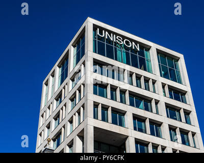 Union Commerciale Unison - Le Siège Social De L'Union Commerciale Unison À Euston Road, Londres, Royaume-Uni. Architectes Squire Et Partenaires, Londres, 2011 Banque D'Images