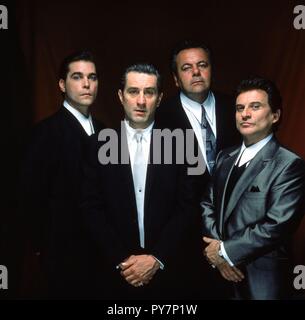 Titre original : les affranchis. Titre en anglais : les affranchis. Année : 1990. Directeur : MARTIN SCORSESE. Stars : Robert De Niro, Ray Liotta, PAUL SORVINO, Joe Pesci. Credit : WARNER BROS. / Album Banque D'Images