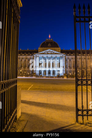 Palais Royal de Bruxelles dans la nuit Banque D'Images