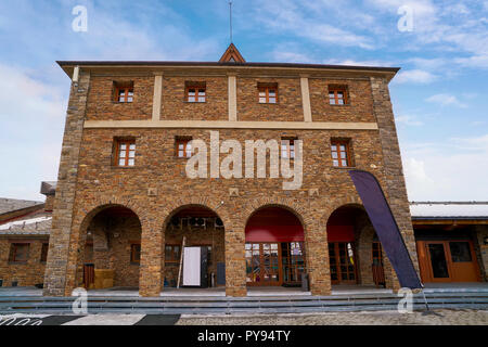 Station de ski de Pal en Andorre Pyrénées sur sunny day Banque D'Images