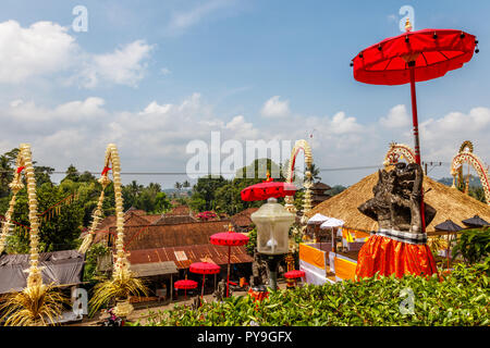 Pura Kehen, Balinais temple hindou à Bangli Regency, Bali, Indonésie décoré pour la fête. Melasti Banque D'Images