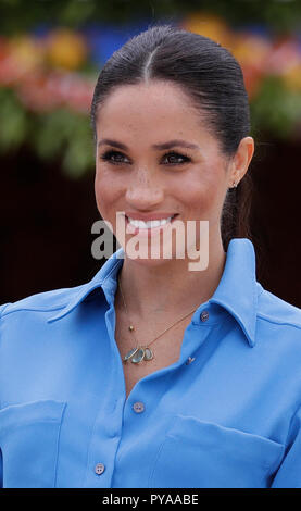 La Duchesse de Sussex au cours d'une visite à Tupou College à Tonga le deuxième jour de la visite du couple royal à Tonga. Banque D'Images