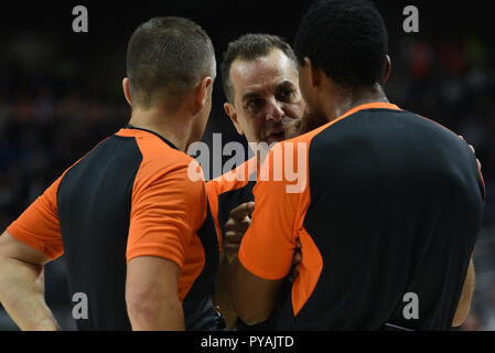 Madrid, Espagne. 25 octobre, 2018. Elias Koromilas (C) sur la photo lors de la Turkish Airlines EuroLeague 2018/2019 Saison régulière Journée 4 match entre le Real Madrid et Buducnost Podgorica Voli à WiZink au centre de Madrid. Credit : Jorge Sanz/Pacific Press/Alamy Live News Banque D'Images