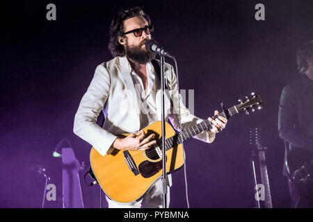 Gateshead, Royaume-Uni. 26 octobre 2018. Le Père John Misty (Josh Tillman) effectue au Sage Gateshead le 26 octobre 2018. Crédit : Thomas Jackson/Alamy Live News Banque D'Images