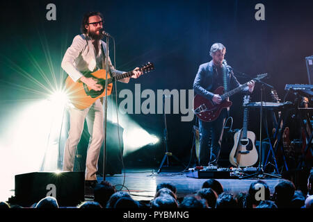 Gateshead, Royaume-Uni. 26 octobre 2018. Le Père John Misty (Josh Tillman) effectue au Sage Gateshead le 26 octobre 2018. Crédit : Thomas Jackson/Alamy Live News Banque D'Images