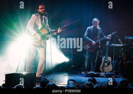 Gateshead, Royaume-Uni. 26 octobre 2018. Le Père John Misty (Josh Tillman) effectue au Sage Gateshead le 26 octobre 2018. Crédit : Thomas Jackson/Alamy Live News Banque D'Images