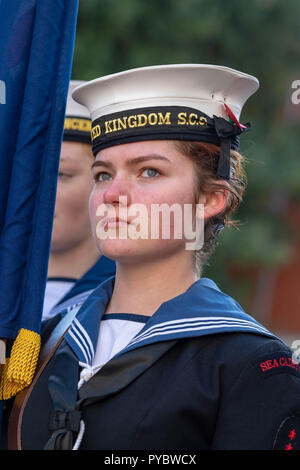 Brentwood, Royaume-Uni. 27 octobre 2018. Royal British Legion Poppy lancement appel Brentwood, Essex Cadets attendre le lancement de Ian Davidson/Alamy Live News Banque D'Images