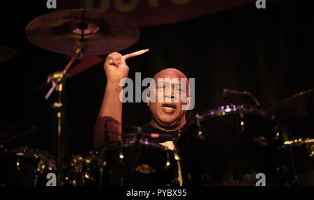 Cork, Irlande. 26Th Oct, 2018. Billy Cobham jouant au cork Jazz Festival 2018 Credit : Paul Bevan/Alamy Live News Banque D'Images