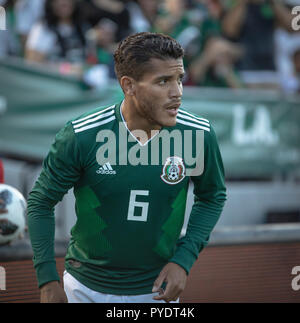 El Tri et le milieu de la Galaxy Jonathan Dos Santos Banque D'Images