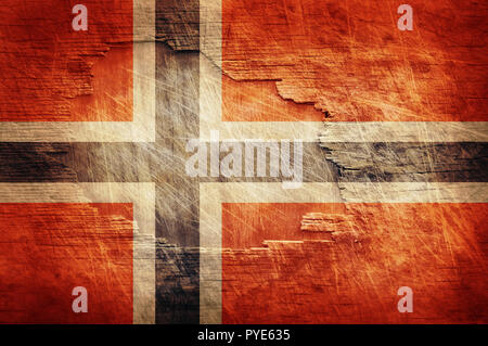 Drapeau Norvège peint sur fond de bois vieux Banque D'Images