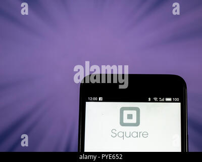 Square, Inc. logo vu affichée sur téléphone intelligent. Square, Inc. est une société de services financiers, les services marchands agrégateur, et de paiement mobile company Banque D'Images