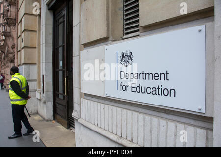 Ministère de l'éducation, sanctuaire des bâtiments, Grand Smith Street, Great Smith Street, Westminster, London, W1, UK Banque D'Images