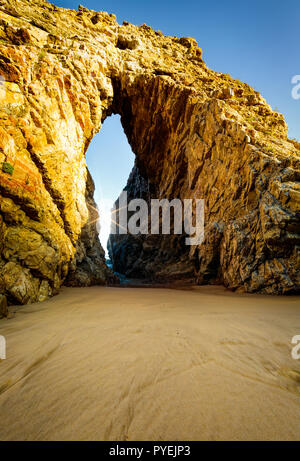 Arch Rock, Plage, Près de Keurbooms Plettenberg Bay, Western Cape, Afrique du Sud. Banque D'Images